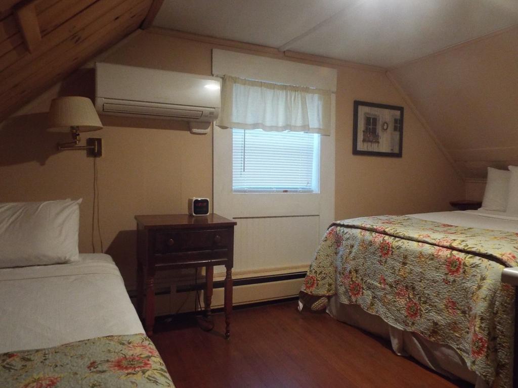 The Vermont Inn Mendon Luaran gambar