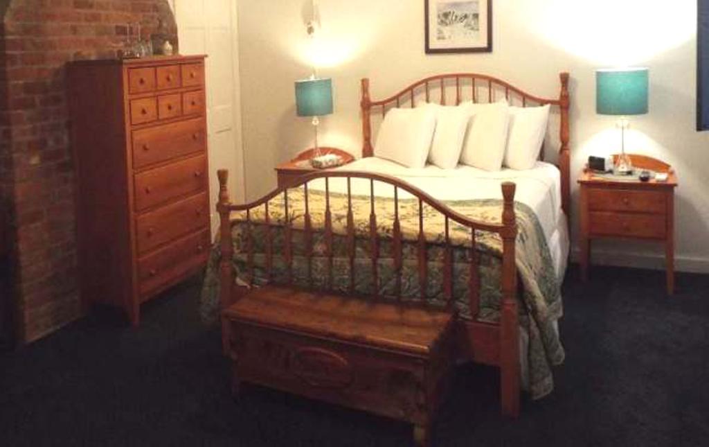 The Vermont Inn Mendon Luaran gambar