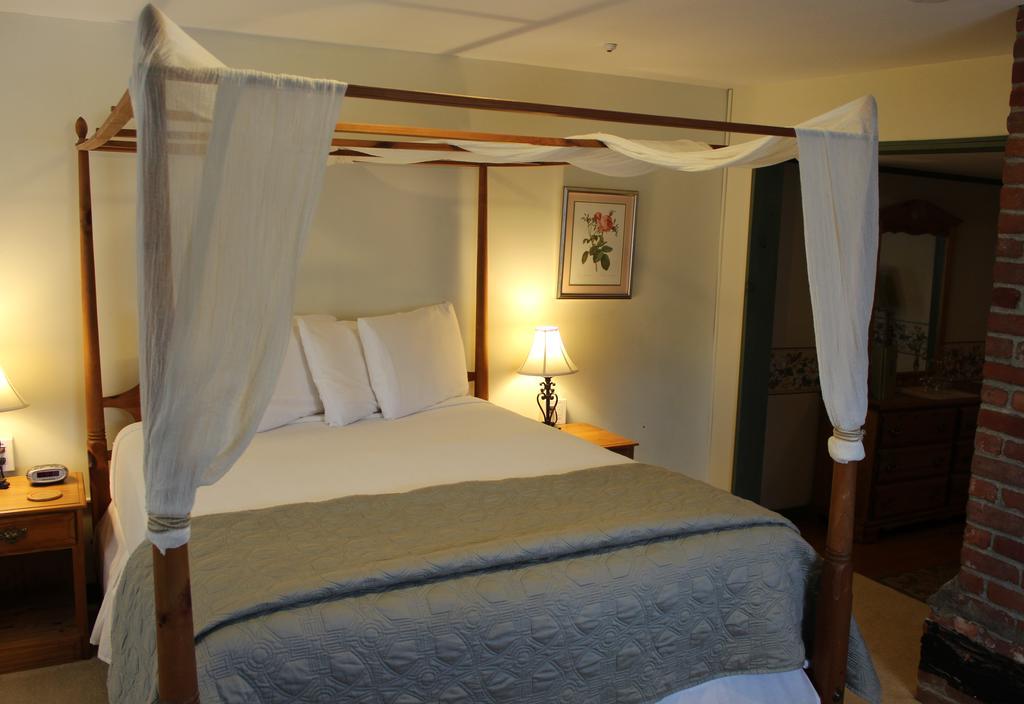 The Vermont Inn Mendon Luaran gambar